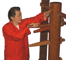 William Cheung - Wing Chun Wooden Dummy